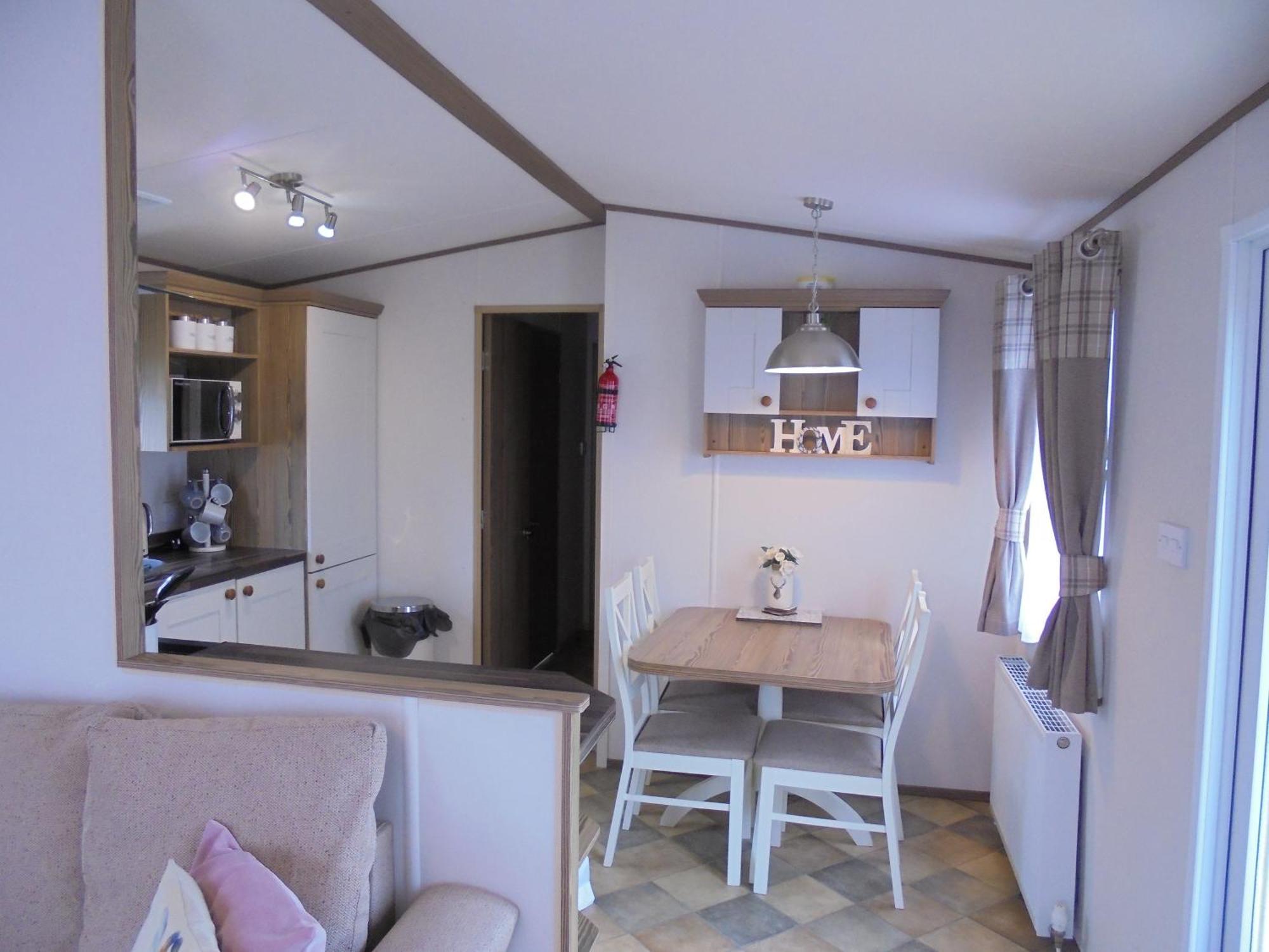 The Grange Ingoldmells: Elan 6 Berth, Central Heated, Wrap Around Decking Экстерьер фото