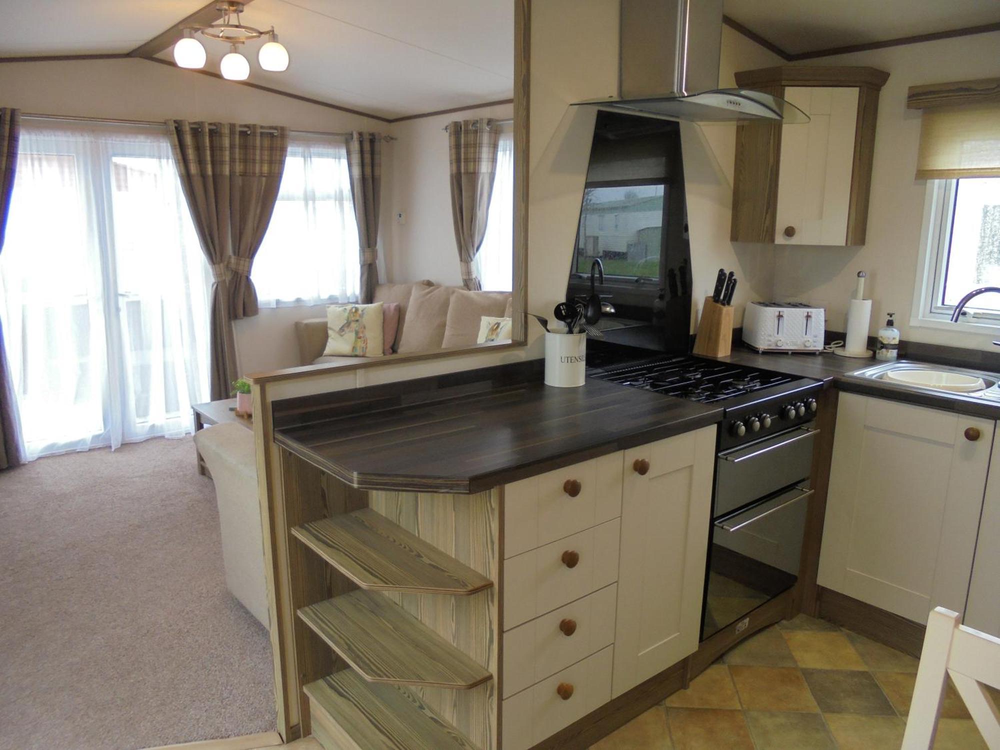 The Grange Ingoldmells: Elan 6 Berth, Central Heated, Wrap Around Decking Экстерьер фото